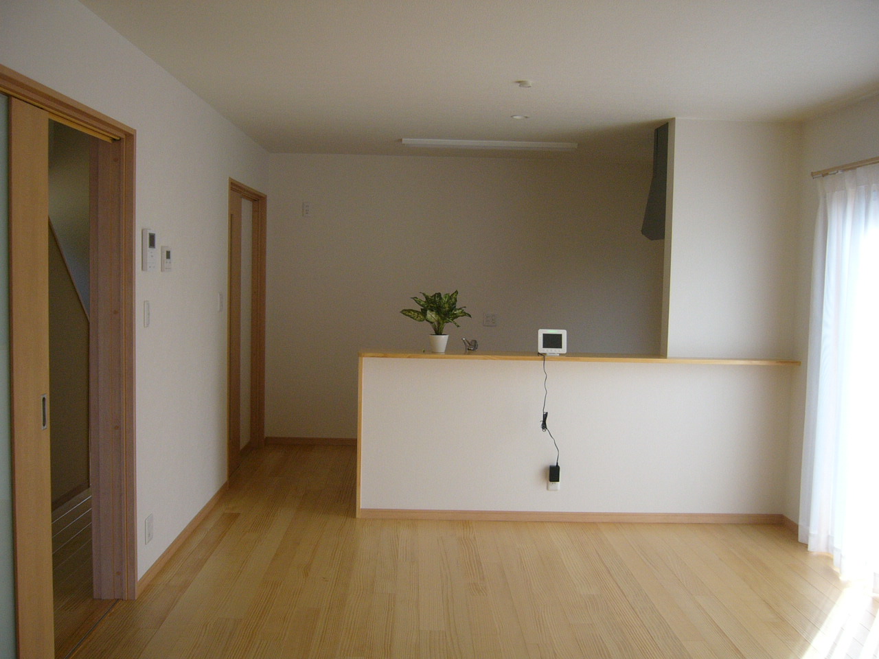【賃貸中】小屋裏収納10.5帖のある 中古戸建住宅の外観